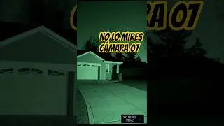 Aparici&oacute;n en los suburbios &mdash; grabaci&oacute;n de c&aacute;mara nocturna 👁️ | No Mires Atr&aacute;s #scary #nomiresatr&aacute;s