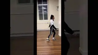 Moonwalking my problems away #moonwalk #michaeljackson #mj #dance #moonwalker
