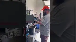 🔥Quenching 150 year old wrought iron and CruforgeV the moment it becomes a blade #knifemakimg 🔥