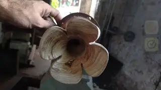 Torneando madeira