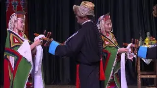 བོད་གླུ་གར་གྱི་རྒྱ་མཚོ། -ཤར་ཕྱོགས་པོ་ཏ་ལ།