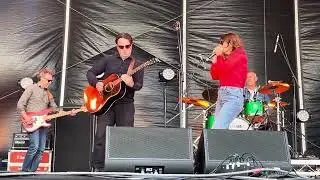 The Waifs - Fisherman&rsquo;s Daughter (Live @ The Red Hot Summer Tour, Mornington Racecourse - 29/11/2025