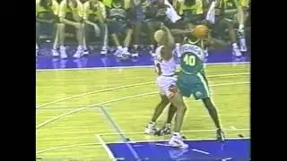Shawn Kemp - Bulls v Sonics - 10/23/95