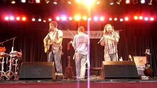 Scythian with &Eacute;amonn de Barra (Milwaukee Irish Festival 2010)