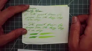 Diamine Kelly Green Fountain Pen Ink #fountainpenink #fountainpens