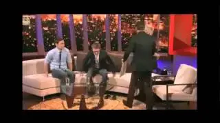 Awkward Family Photo - Pink, Chris Hardwick & Jim Parsons - ROVE L