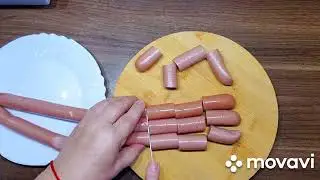 Сосиски в сырном кляре.Мини-пирожки.Это обалденно вкусно 😋.