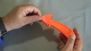 Miniscraper Lizard&reg; Safety Utility Knife