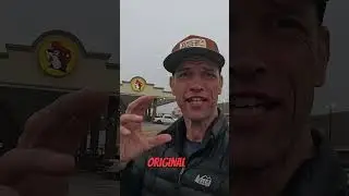 Der Hamburger ist Texas original super lecker! Und der Preis? Ist fair oder?  #food #eating #shorts