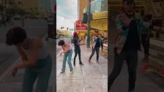 Squid games dubstep dance 😱 & Scott