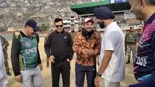 DC doda sports stadium Doda  cricket match. Sho doda sports stadium police ki taraf se vahan per sp