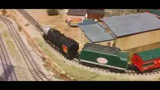 Train set model at the Houston Museum of Natural Science 