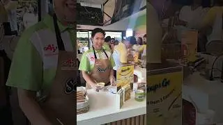 OHAYO! Ordering my first Ajinomoto Soup & Go at a pop-up Kombini (Japanese Convenience Store)