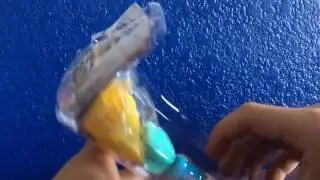 Grossery Gang sticky soda can opening