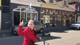Vouwfietsen In Zwolle bij familie Bergsma test met elektrische step en vouwfiets  DAHON MU UNO