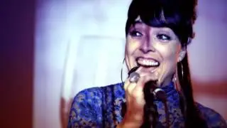 Joyce - A night like this (LoveSound)