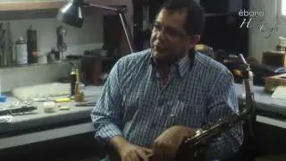 PROVETA TOCANDO E COMENTANDO O SAX 