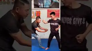 Kỹ Năng Tự Vệ Khi Bị L&ocirc;i K&eacute;o Hai Tay #Shorts #vothuat #vothuattuve