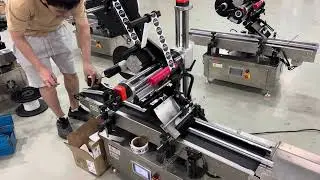Automatic make up can top side labeling machine bottle lid sticker label applicator manufacturer