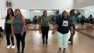 Call Me Baby - Iyanya | Best Dance Class Viseo| @Nedyparezo @anybodycandancekenya