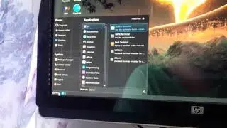 Academix GNU/Linux Dual Screen