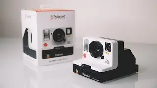 Polaroid OneStep 2 Camera Unboxing