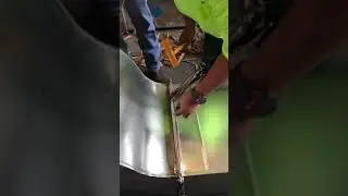 Connecting the 4 sides of the Rectangular Duct&rsquo;s Transverse Joints in the Duct Shop means less Labor