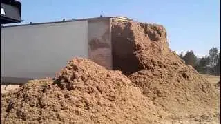 Fliegl Push Off Trailer VS walking floor.