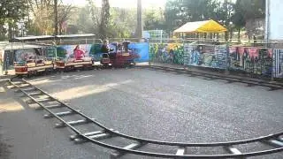 Kinder Eisenbahn Flippy-Hopp H&uuml;pfburg und Eventmodule Vermietung