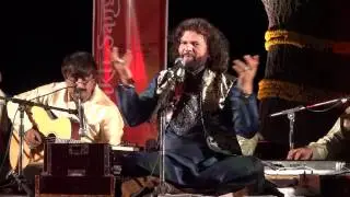 Hans Raj Hans Live Kachhe Dhaage Sadi dil Jaan bhi tu mangna at nehru park 2012.MP4