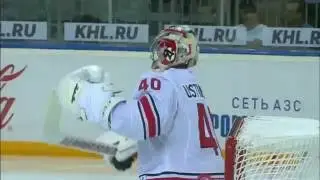 Устинский вытащил коварный бросок Мартынова