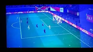Hradecky vuelve a salvar al Bayern Leverkusen ante el Leipzig 0-0
