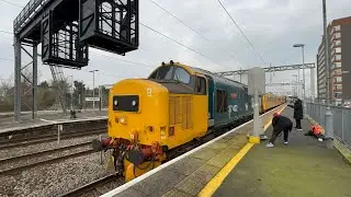 37402 + 37610 THRASHING LIKE HELL OUT OF SWINDON