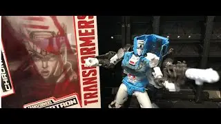 TRANSFORMERS - CHROMIA - NETFLIX - HASBRO -SIEGE - WAR FOR CYBERTRON - REVIEW
