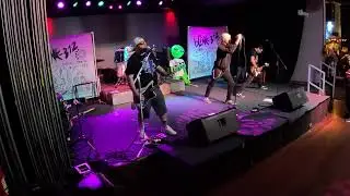 Blink-312 Chicago's Tribute to Blink-182 is back @heroes west lemont part 1