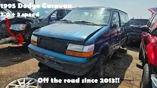 1995 Dodge Caravan 3.0+3speed OFF THE ROAD SINCE 2013 at a Salvage Yard in Minnesota