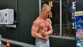 BODYBUILDING IN THAILAND - SHOULDERS