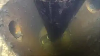 Watch how the shear rams cut the pipe