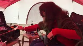 Winter Field Day &mdash; AE4FH and KM4TXT in the Tent Working the Radio and Eating Breakfast