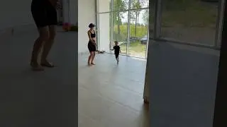 МЫ НАИВНО ПОЛАГАЛИ ЧТО ВЫВЕЗЕМ)