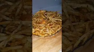 Ghar Pe Banao Aloo Laccha Namkeen 😋 #shorts #viral #trending #food #recipe #namkeen #explore