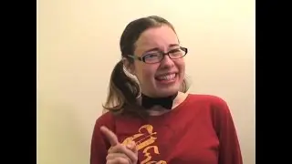 Earth Girls Are Easy - Nostalgia Chick (REUPLOAD)