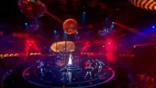 Nelly Furtado - Maneater [LIVE] (Original HD) + Letra