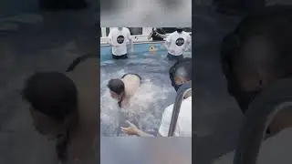 😳 Extreme Bareknuckle Boxing in a Pool! 🎥 @Yatcha Club