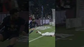 Warren: 99 strength IRL 😤&nbsp;#psg #zaireemery #ligue1