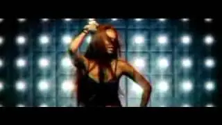 TYRA BANKS-SHAKE YA BODY :)