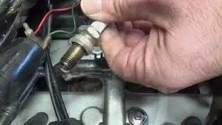 Spark Plug swapping Kawasaki GPZ600R