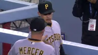 PIT@LAD: Moroff, Mercer turn two to close the 2nd