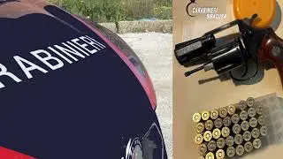Trovata una pistola con matricola abrasa in un container di via Elorina