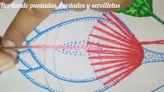 Hermoso tulipan tricolor, bordado de servilletas con flores, Puntada para bordar flores y hojas